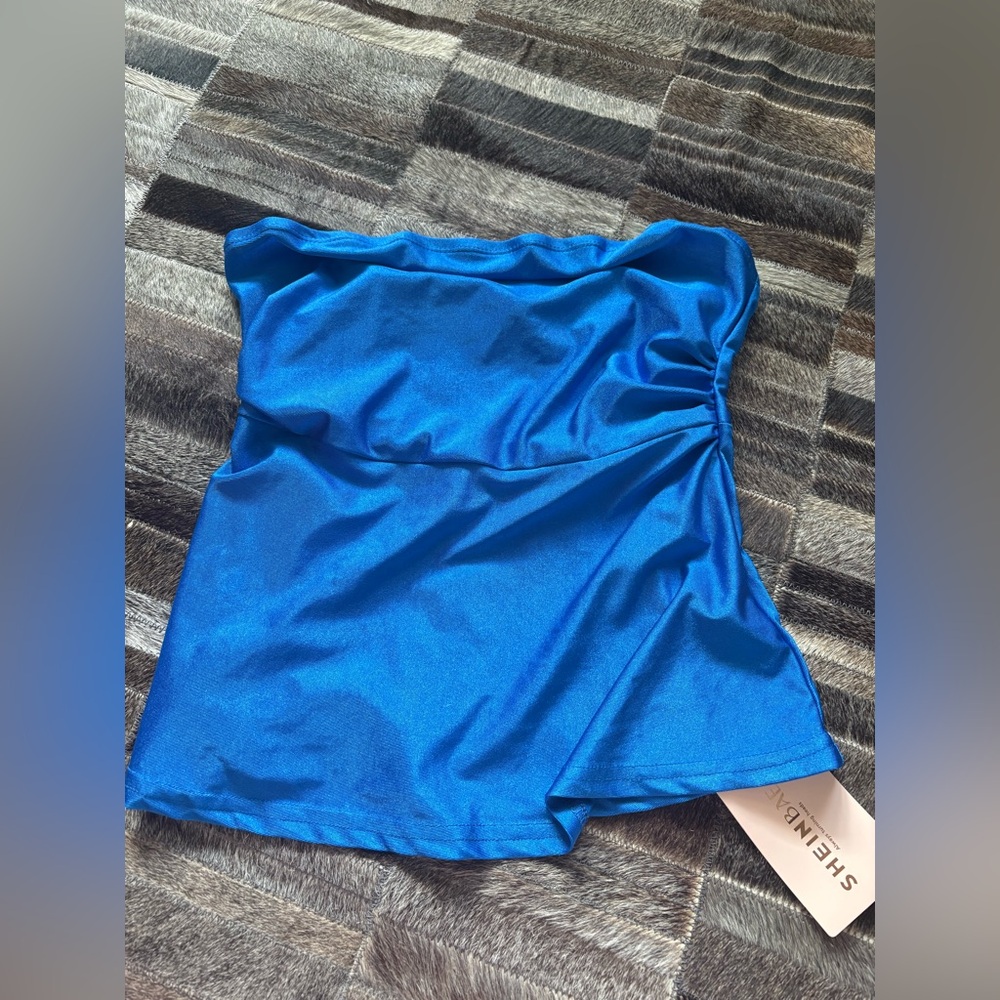 SHEIN Bright Blue Strapless Tube Top